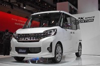 【東京モーターショー13】三菱の超背高ワゴン、eKスペース 初公開 画像