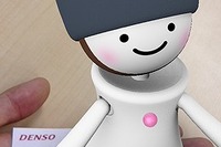 デンソー、コミュニケーションロボット「Hana」のスマートフォン専用アプリを開発 画像