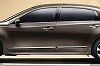 【広州モーターショー13】日産、ロングホイールベースモデル 新型ティアナVIP を公開 画像