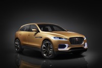 【広州モーターショー13】ジャガーのSUVコンセプト、C-X17 …中国向けにゴールドへ化粧直し 画像