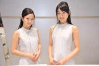 【東京モーターショー13】コンパニオン、艶やかに…その4 画像