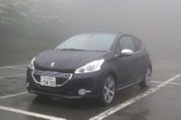 【プジョー 208 XY 試乗】特徴ある内外装に、6速MT車だけの設定で軽快な走りを実現…松下宏 画像