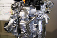 ホンダ シビック 新型用パワートレイン…基盤の心臓 画像