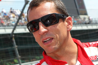 【INDYCAR】ウィルソン、インディ500のフィニッシュによってBRDCトロフィーを授与される 画像