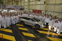 ホンダ シビック ツアラー、英国工場で量産開始 画像