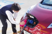 EVの洗車は充電といっしょに、昭和シェルの充電サービス 画像