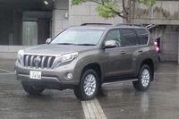 【トヨタ ランドクルーザー プラド 試乗】迫力十分の外観と余裕の動力性能…松下宏 画像