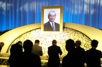 ホンダ河島元社長「お別れの会」に1300人 画像