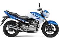 スズキ、ロードスポーツモデル GSR250 をマイナーチェンジ 画像