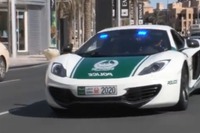 中東ドバイ警察のマクラーレン MP4-12C 、パトロールに出発［動画］ 画像