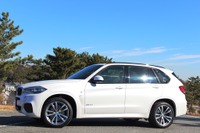 【BMW X5 新型 発売】スポーティさを先代よりも強調したエクステリアデザイン 画像