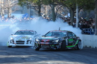 【東京オートサロン14】華やかなる路上の舞…D1デモラン 追走［写真蔵］ 画像