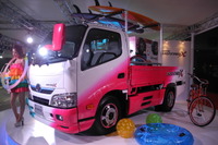【東京オートサロン14】日野、出展のカスタムトラックを4月から発売 画像