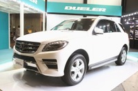 【東京オートサロン14】メルセデス ML350にブリヂストン新SUV用低燃費タイヤ装備［詳細画像］ 画像