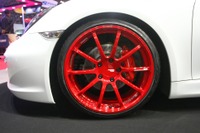 【東京オートサロン14】ポルシェ ボクスターに軽量スポーツアルミ ADVAN Racing RSII［詳細画像］ 画像
