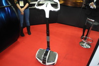 【ライティングジャパン14】ウィングレットに似た次世代体感電動二輪車が中国で人気 画像