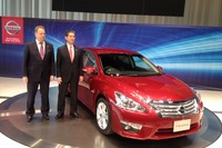 【日産 ティアナ 発表】パーマー副社長「年60万台以上販売のグローバルモデルに」 画像
