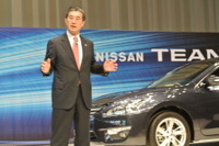 【日産 ティアナ 発表】片桐副社長「世界で鍛えられた本物のセダン」 画像