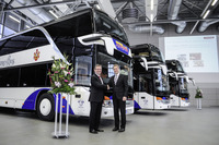 ゼトラ、ドイツ旅行会社大手に2階建バス「S431DT」3台を納車 画像