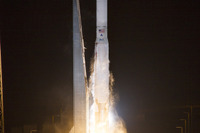 アトラスVロケット データ中継衛星『TDRS-L』打ち上げに成功 画像