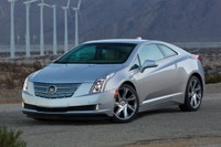キャデラック ELR、オンデマンド回生技術で2014グリーン・カー技術賞を受賞 画像