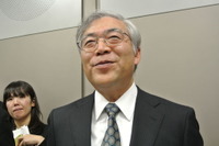 ホンダ岩村副社長、14年国内四輪車販売「100万台レベルはやっていきたい」 画像