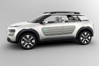シトロエンの新型クロスオーバー、C4 カクタス …ロシアメディアがリーク 画像