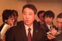 マツダ 業績上方修正し4年ぶりに復配発表...「安定的配当可能と判断」小飼社長 画像