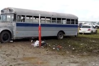 スバル インプレッサ、今度はスタックしたバスを救出…カナダ［動画］ 画像