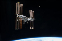 ISS「きぼう」日本実験棟、超小型衛星の放出を中止…異常を発見 画像
