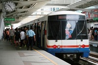 バンコク高架電車BTS 3月から営業時間延長、始発午前5時台に 画像
