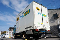 デンソー、非接触充電システムの実証実験を開始…商用車の車載冷凍機を駆動 画像