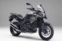 ホンダ、VFR1200X DCT を発売…大型ツアラーのフラッグシップモデル 画像