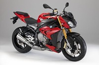 BMWモトラッド、ネイキッドのスーパー・スポーツモデル「S1000R」を投入へ…最高出力156ps 画像