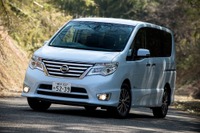 【日産 セレナ 試乗】3列すべてにゆとりの空間を提供…中村孝仁 画像