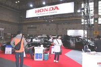 【大阪アウトドアフェス14】ホンダ、アコードPHV の外部給電装置を展示 画像