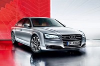 【アウディ A8 改良新型 発売】マトリクスLEDヘッドライト新採用、970万円から 画像