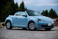 VW ザ・ビートル カブリオレがランナーを先導…豊橋ハーフマラソン 画像