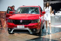 【ジュネーブモーターショー14】フィアット フリーモント・クロス…オフロード風に進化［詳細画像］ 画像