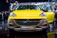 【ジュネーブモーターショー14】オペル アダム ロックス…オープンエアも楽しめる小型クロスオーバー［詳細画像］ 画像
