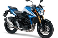 スズキ、GSR750 ABSを発売…青と白、レーシングマシン伝統カラーを採用 画像