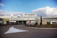 ルノー、生産技術に関するグローバル研修所を開業…仏工場 画像