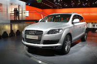 【フランクフルトモーターショー05】アウディ Q7 は新たなベンチマーク 画像