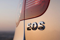 【フランクフルトモーターショー05】写真蔵…VW イオス 画像