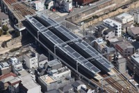 阪神、大石駅に太陽光パネル設置…国内最軽量 画像