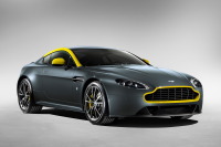 【ニューヨークモーターショー14】アストンマーチン V8ヴァンテージ に「GT」…N430 が車名変更 画像