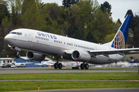 ボーイング、8000機目の737を納入 画像