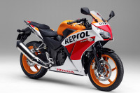 ホンダ、新型CBR250R を発表…レプソルカラーの特別仕様も設定 画像