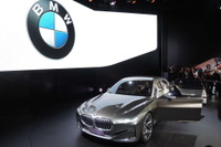 【北京モーターショー14】軽量化技術をアピールしたBMW 画像