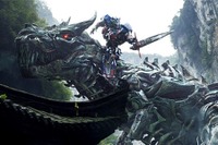 渡辺謙がブガッティ ヴェイロン役に『トランスフォーマー/ロストエイジ』 画像